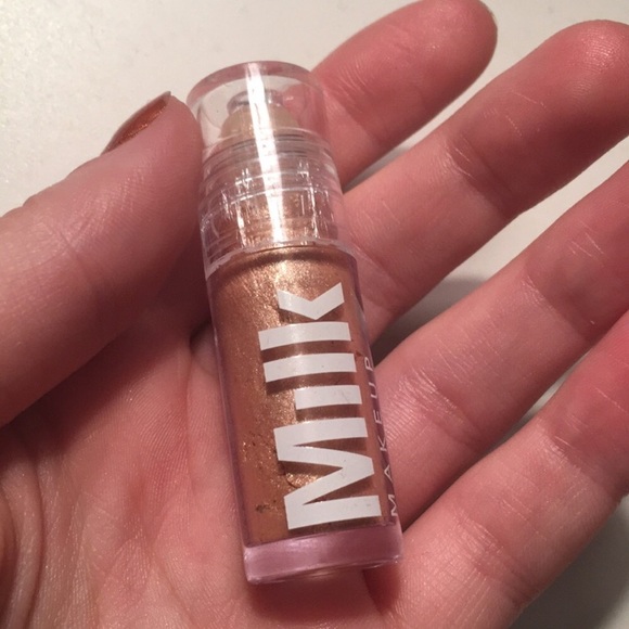 milk makeup liquid strobe